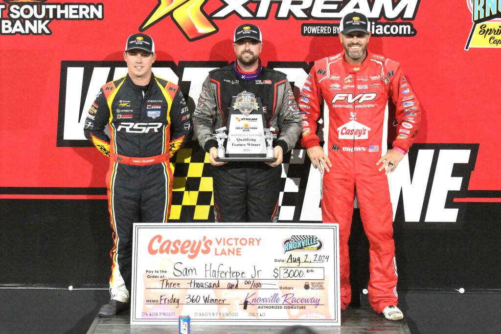 Knoxville Friday night podium